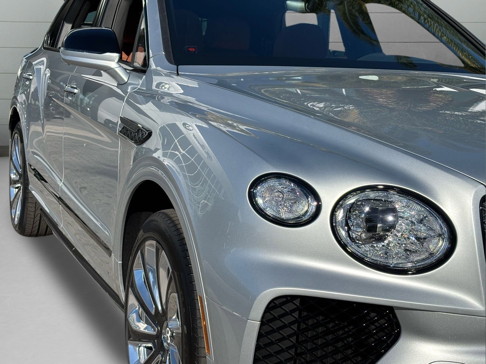 New 2025 Bentley Bentayga Extended Wheelbase image 35