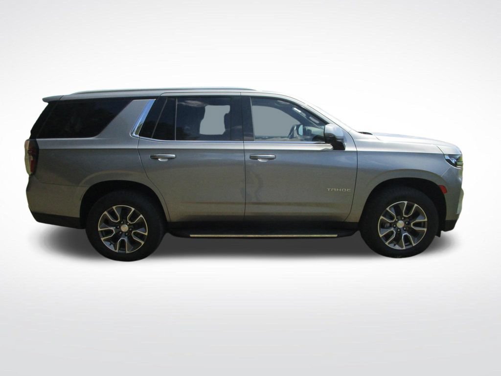 Used 2023 Chevrolet Tahoe LT w/ Luxury Package RWD image 9