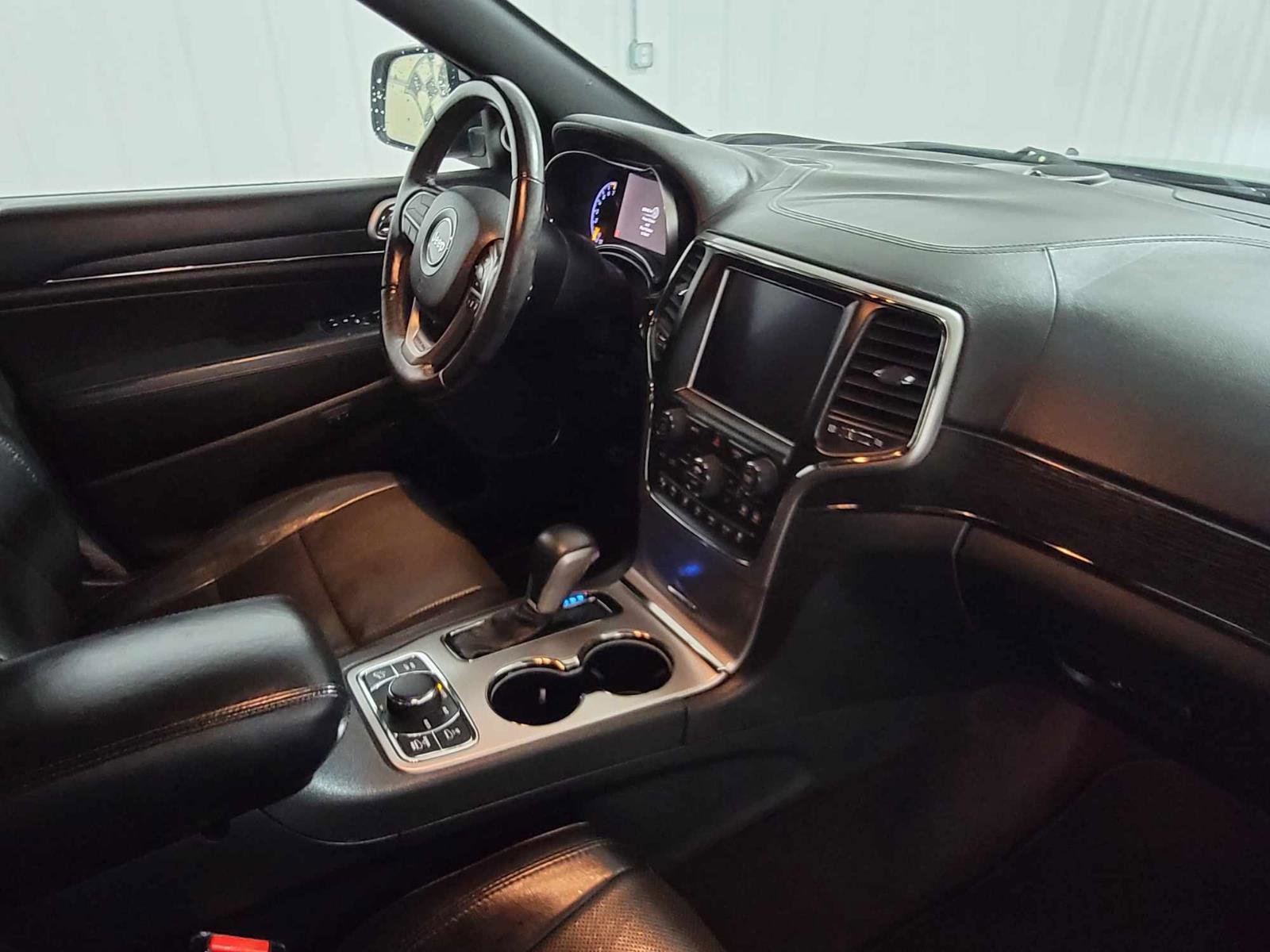 Used 2018 Jeep Grand Cherokee High Altitude image 32