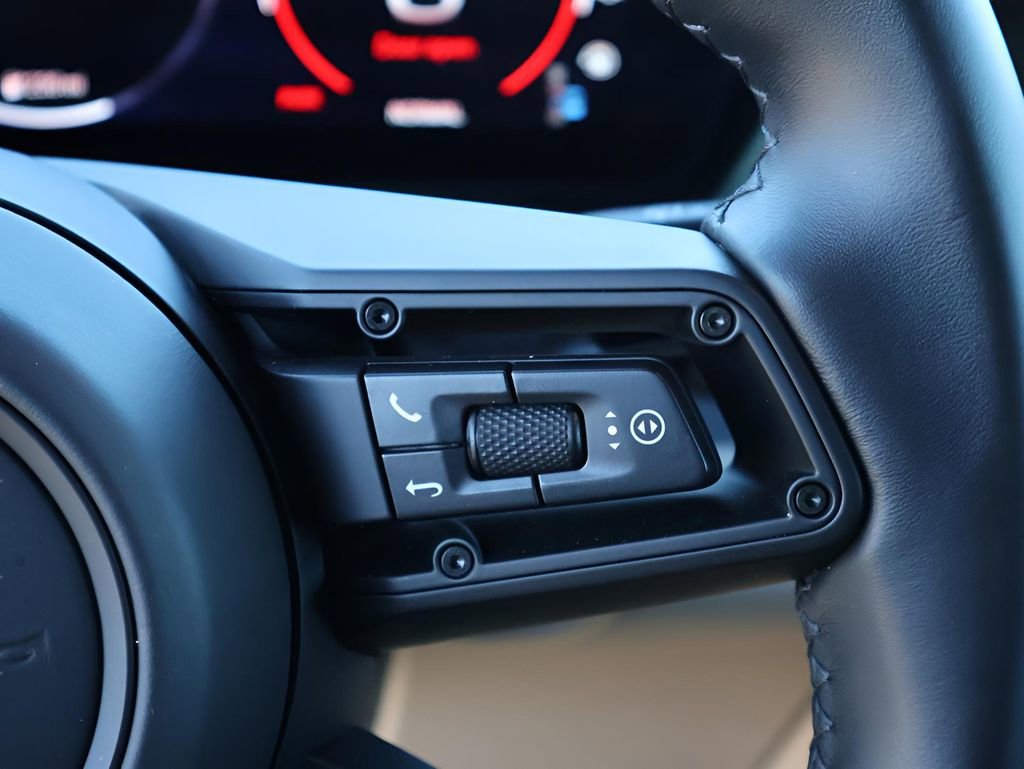 Certified 2024 Porsche Macan Turbo Electric image 31