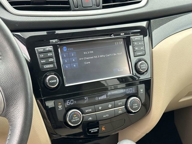 Used 2016 Nissan Rogue SL w/ SL Premium Package AWD/4WD image 17