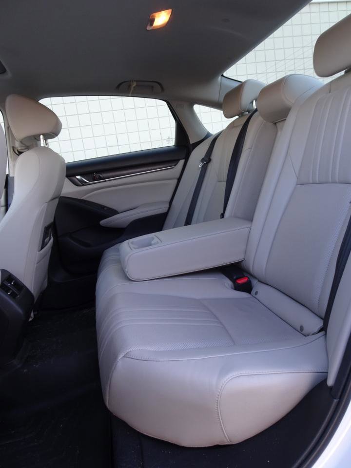 Used 2020 Honda Accord EX-L image 10