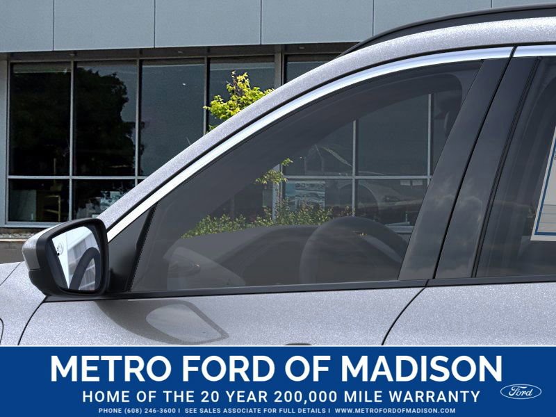 New 2025 Ford Escape SE image 22