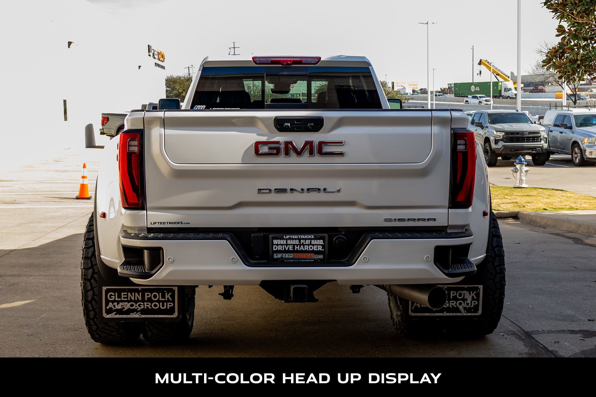 Used 2025 GMC Sierra 3500 Denali w/ Denali Reserve Package image 8