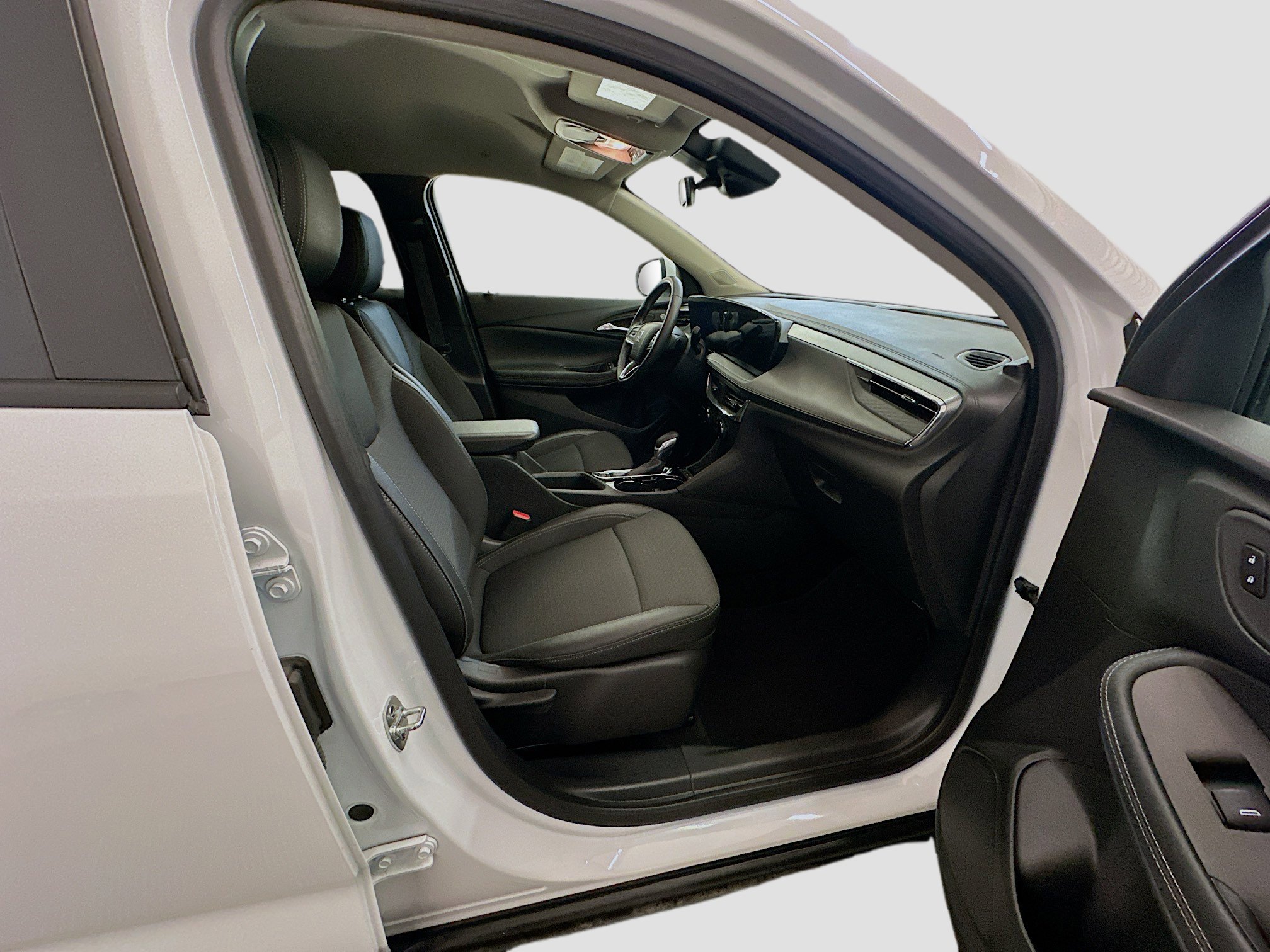 Used 2025 Buick Encore GX Preferred image 31