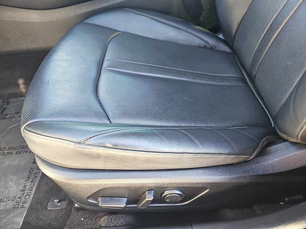 Used 2022 Hyundai Sonata Limited w/ Cargo Package image 30