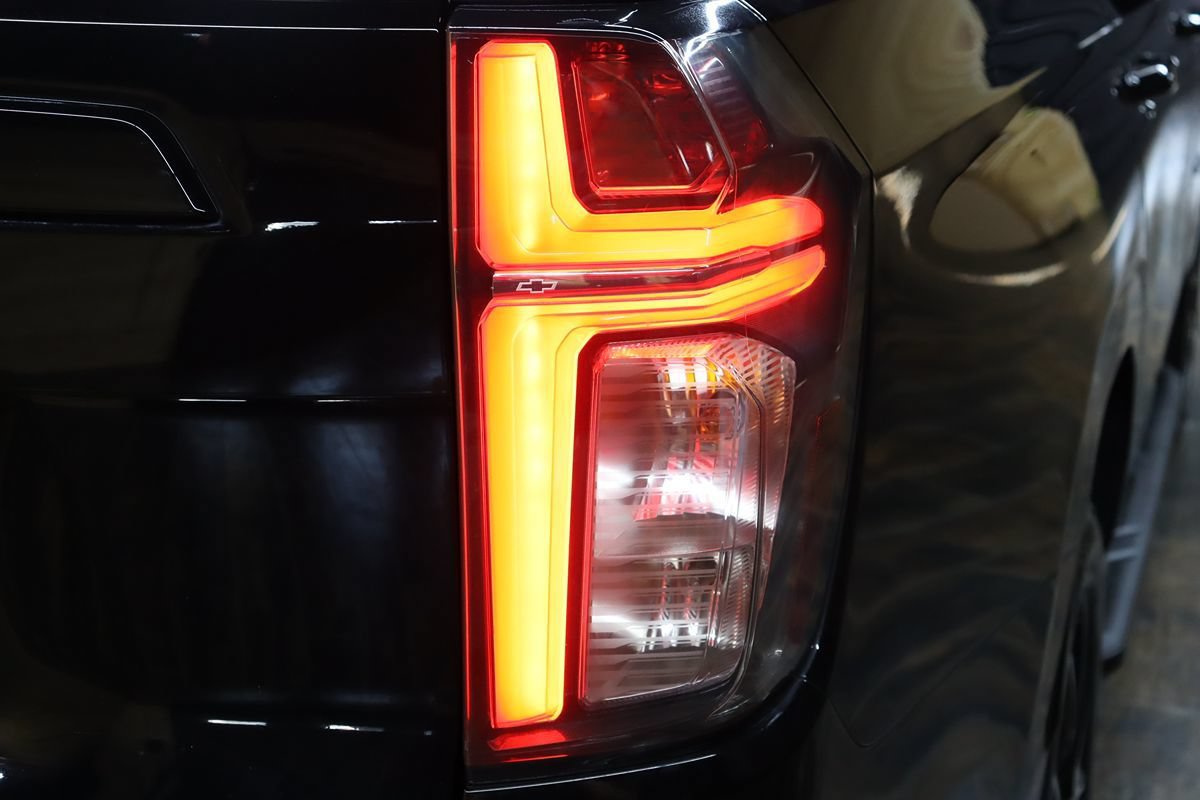 Used 2023 Chevrolet Tahoe RST w/ Luxury Package RWD image 19