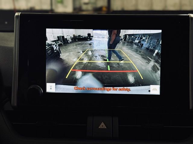 Used 2025 Toyota RAV4 LE image 32