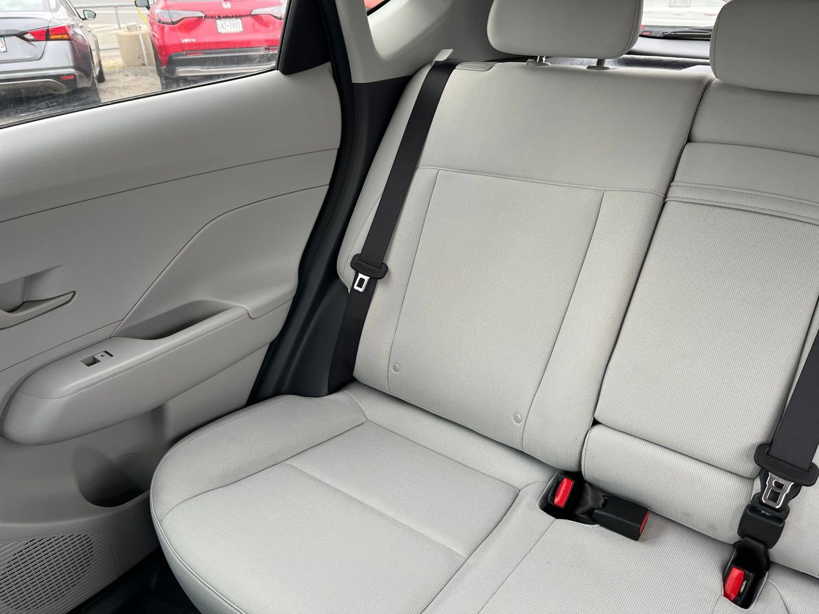 Used 2025 Hyundai Kona SEL AWD/4WD image 39