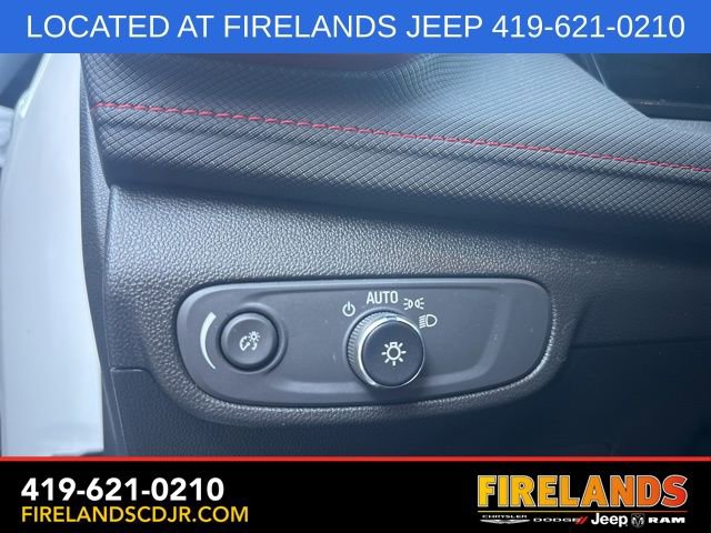 Used 2024 Chevrolet TrailBlazer RS w/ Driver Confidence Package image 21