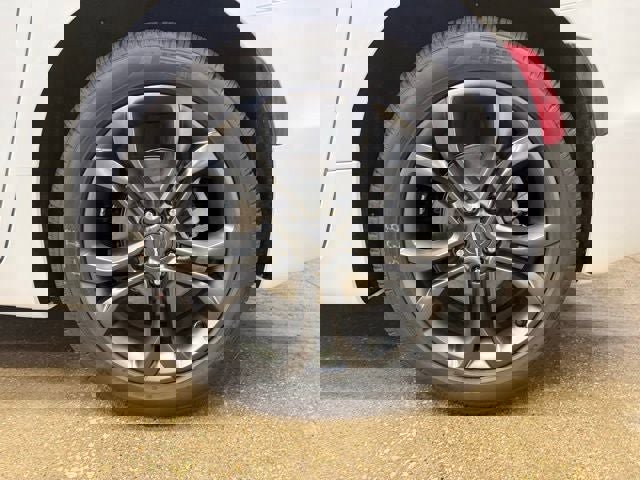 New 2026 Chrysler Pacifica Select FWD image 20