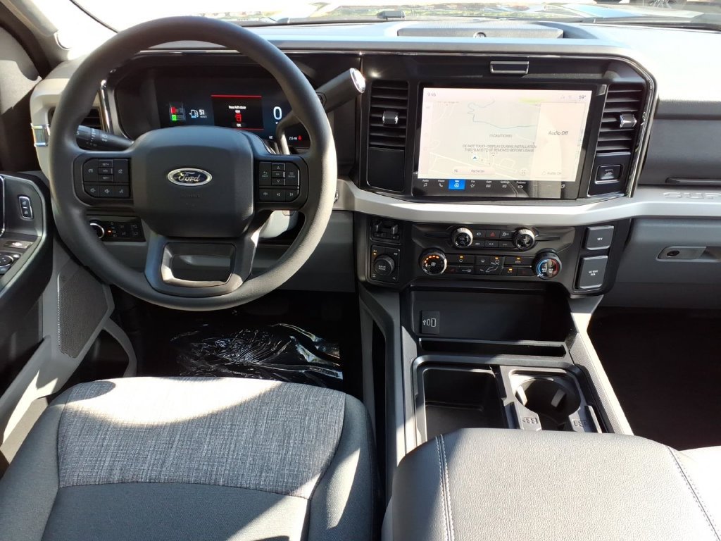 New 2026 Ford F250 XLT w/ XLT Premium Package AWD/4WD image 16