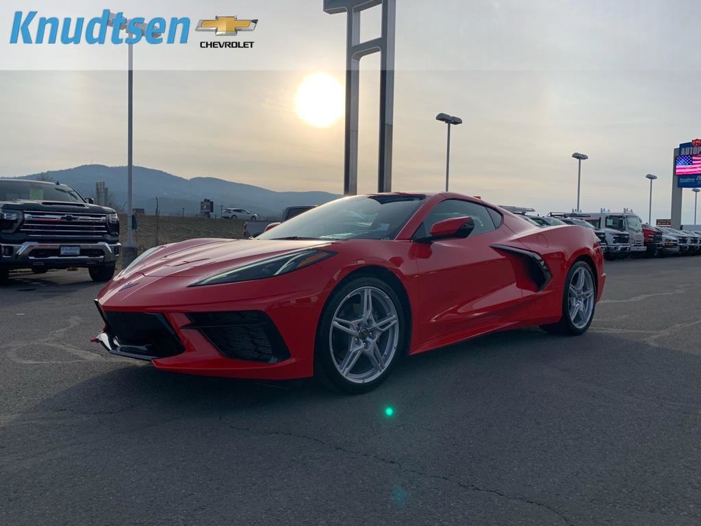 Used 2021 Chevrolet Corvette Stingray Coupe w/ Chrome Exterior Badge Package image 3