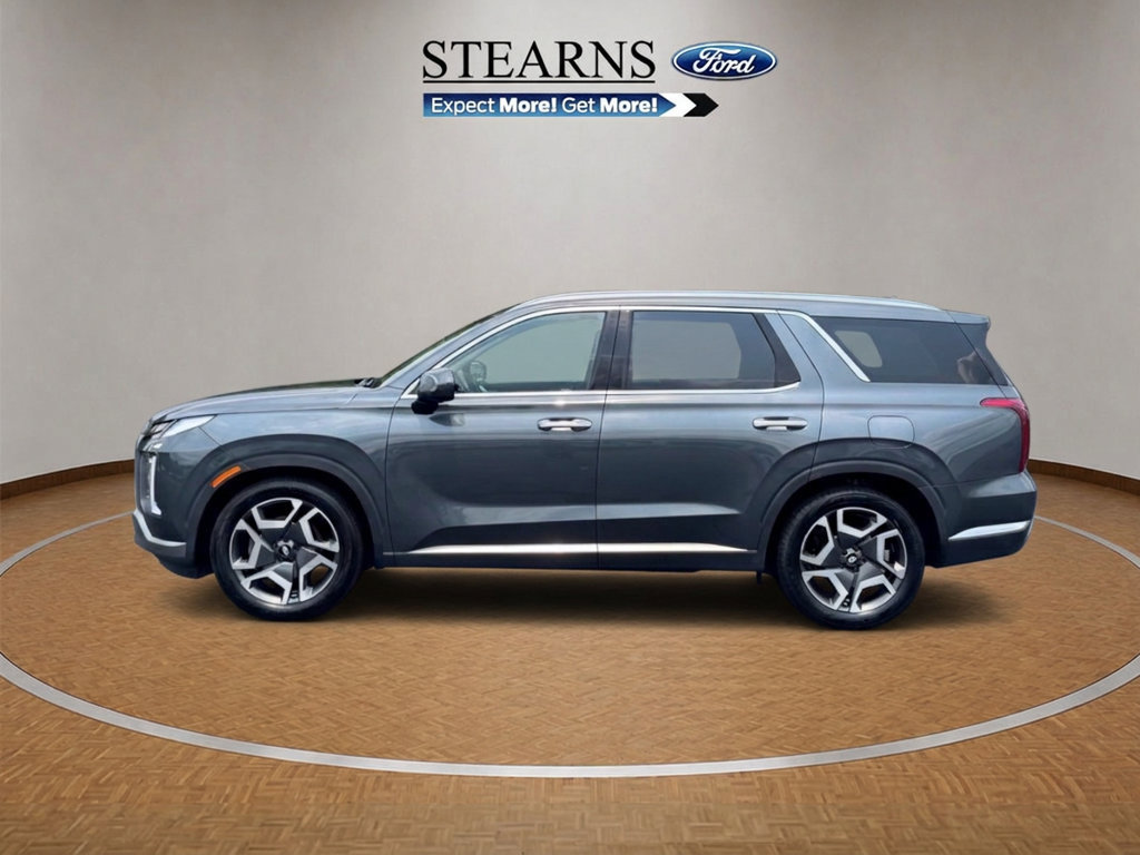 Used 2023 Hyundai Palisade Limited w/ Cargo Package AWD/4WD image 3