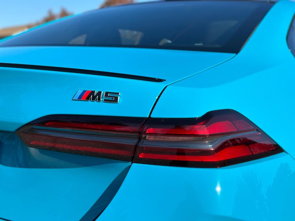 New 2026 BMW M5 w/ Executive Package image 15