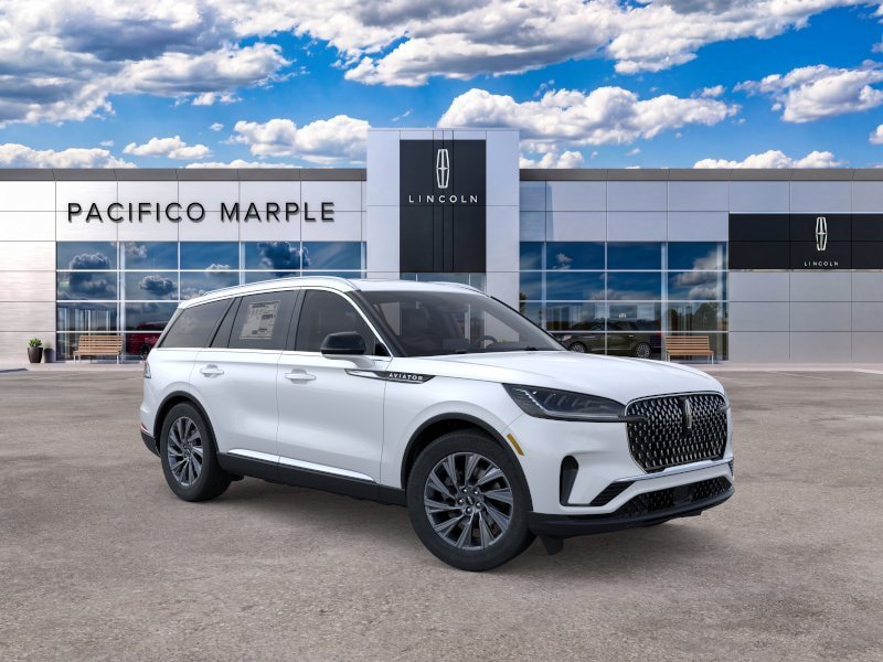 Used 2026 Lincoln Aviator AWD image 7