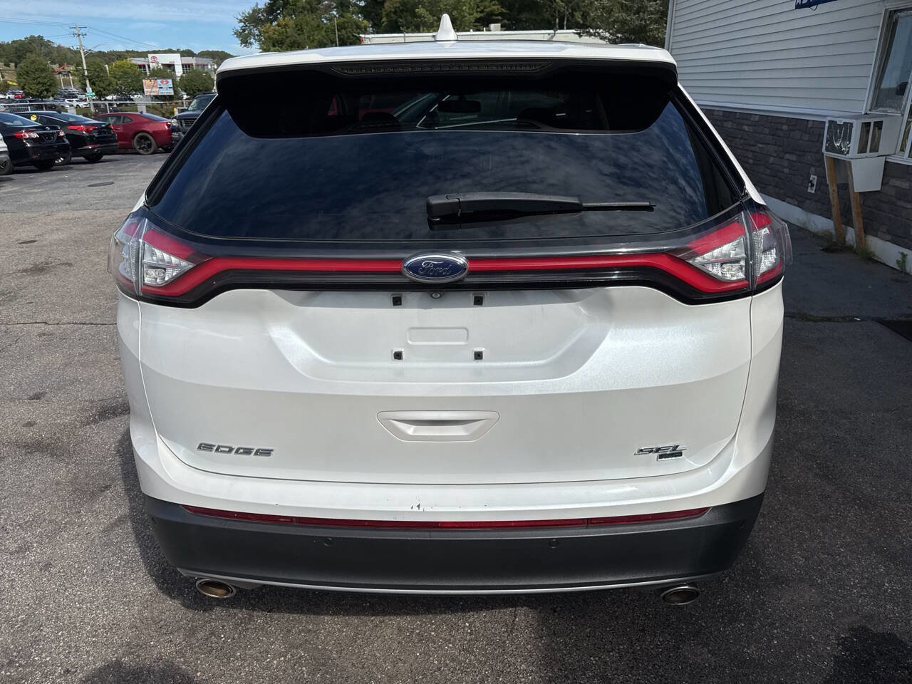 Used 2015 Ford Edge SEL w/ Equipment Group 201A image 14