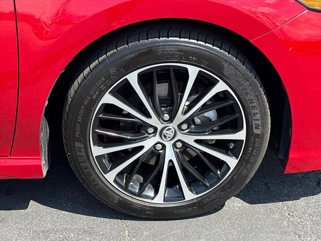 Used 2019 Toyota Camry SE w/ Audio Package FWD image 32
