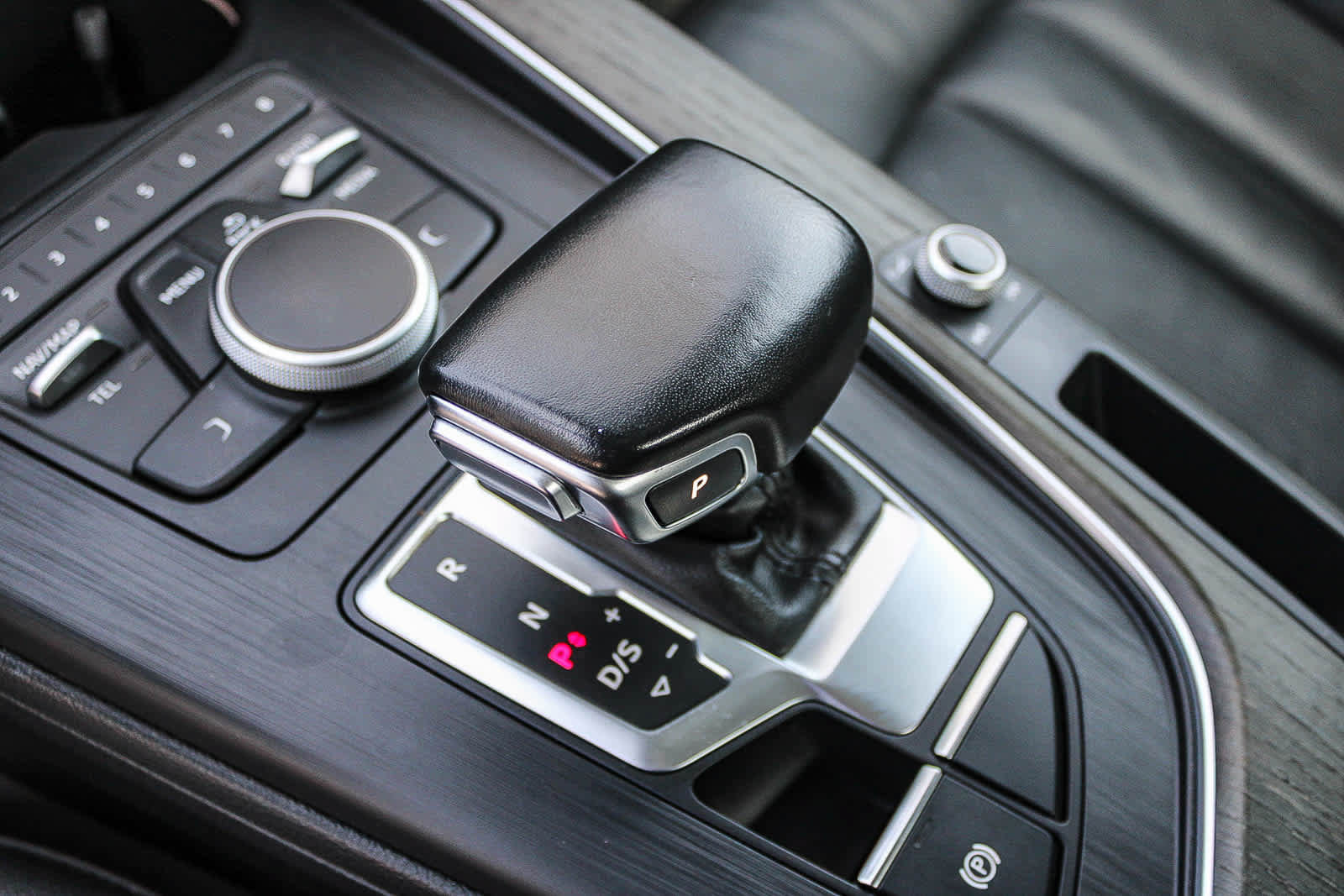 Used 2019 Audi A4 2.0T Premium FWD image 17