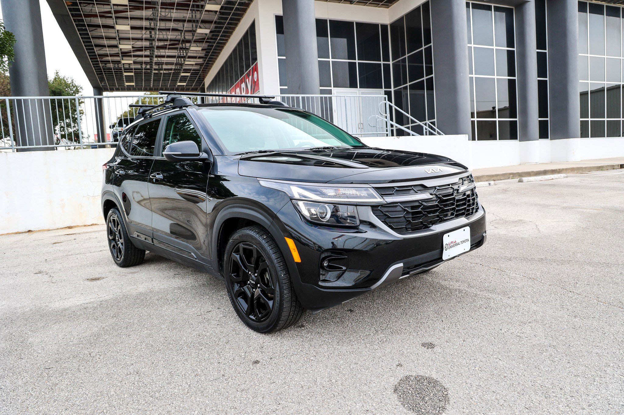 Used 2024 Kia Seltos X-Line image 5