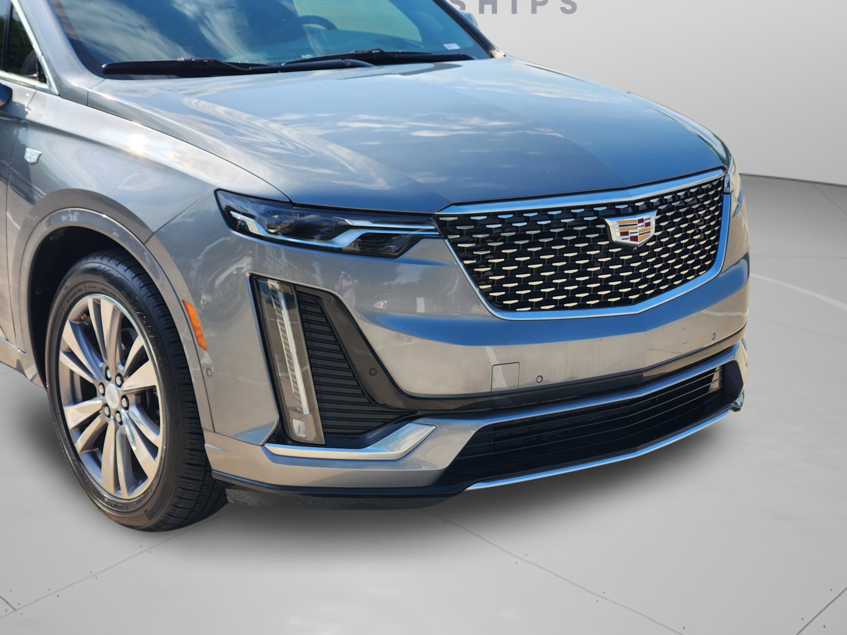 Used 2021 Cadillac XT6 Premium Luxury FWD image 35