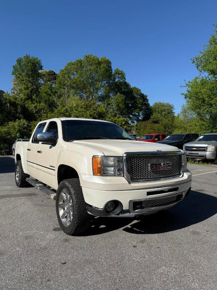 Used 2013 GMC Sierra 1500 Denali image 8