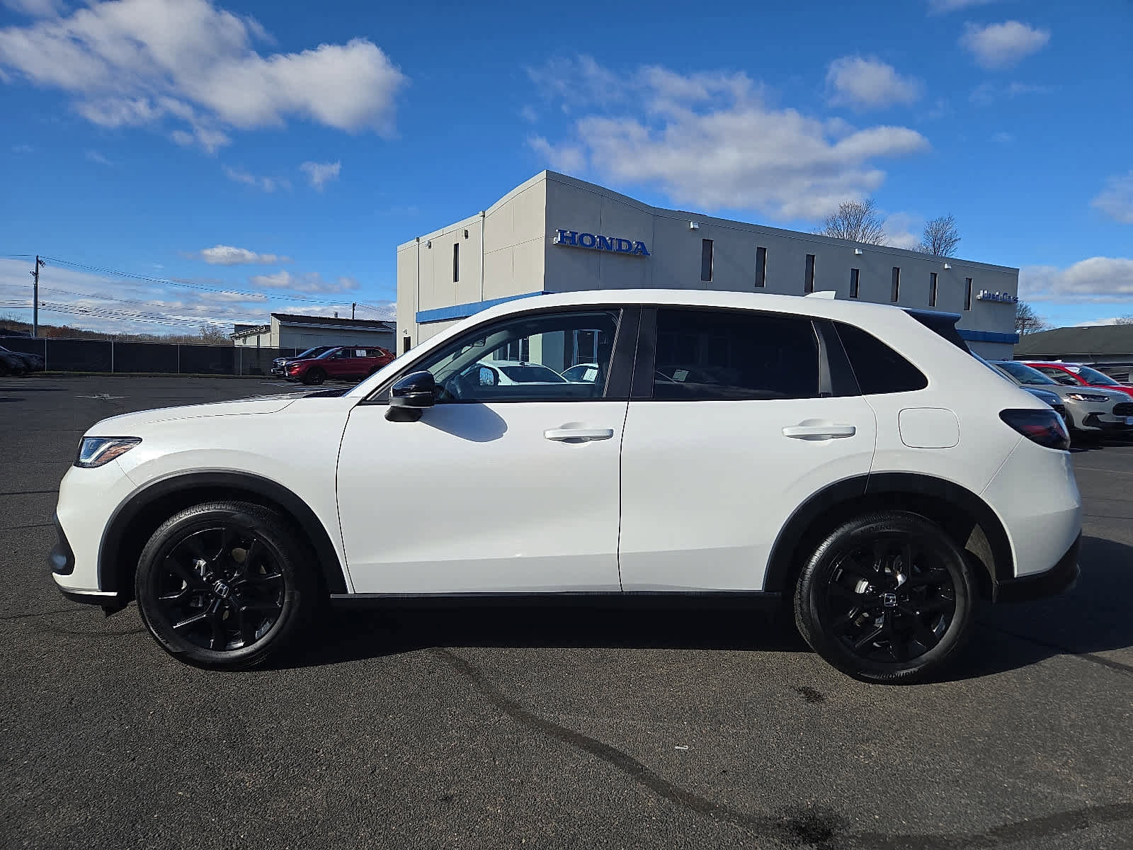 Certified 2025 Honda HR-V Sport image 8