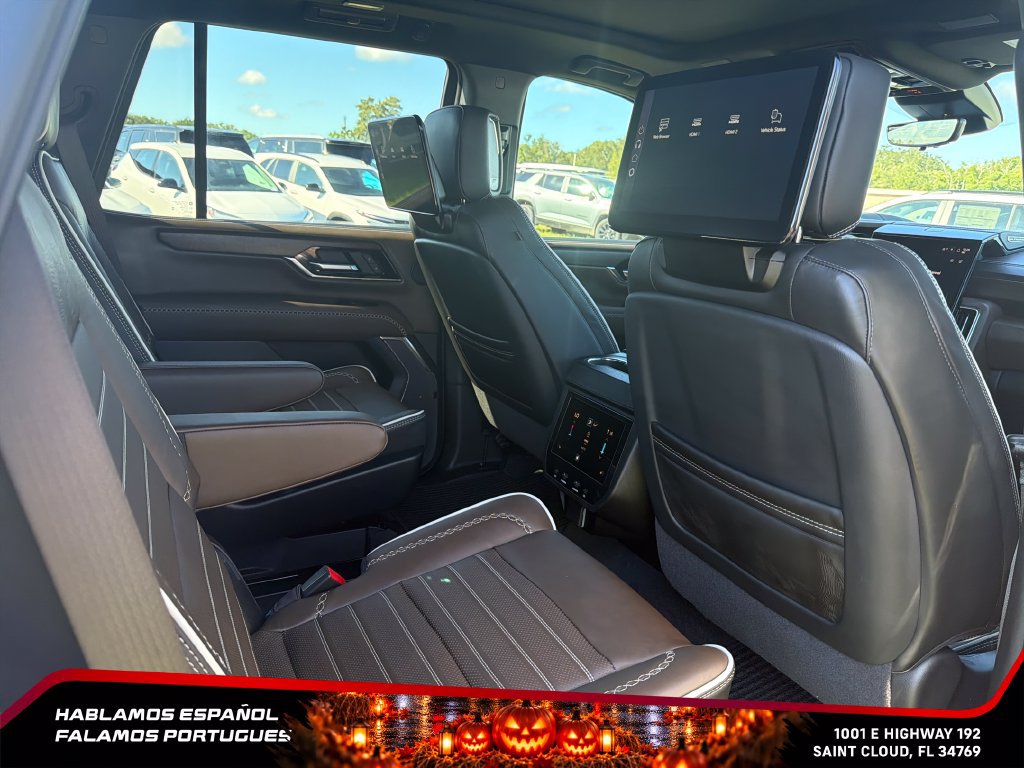 Used 2026 GMC Yukon Denali Ultimate AWD/4WD image 31