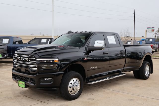 Used 2025 RAM 3500 Laramie w/ Sport Appearance Package image 3