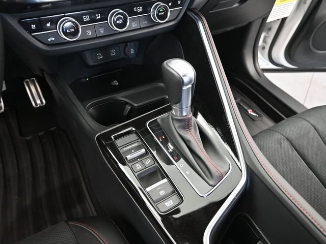 Used 2025 Acura ADX A-Spec FWD image 17