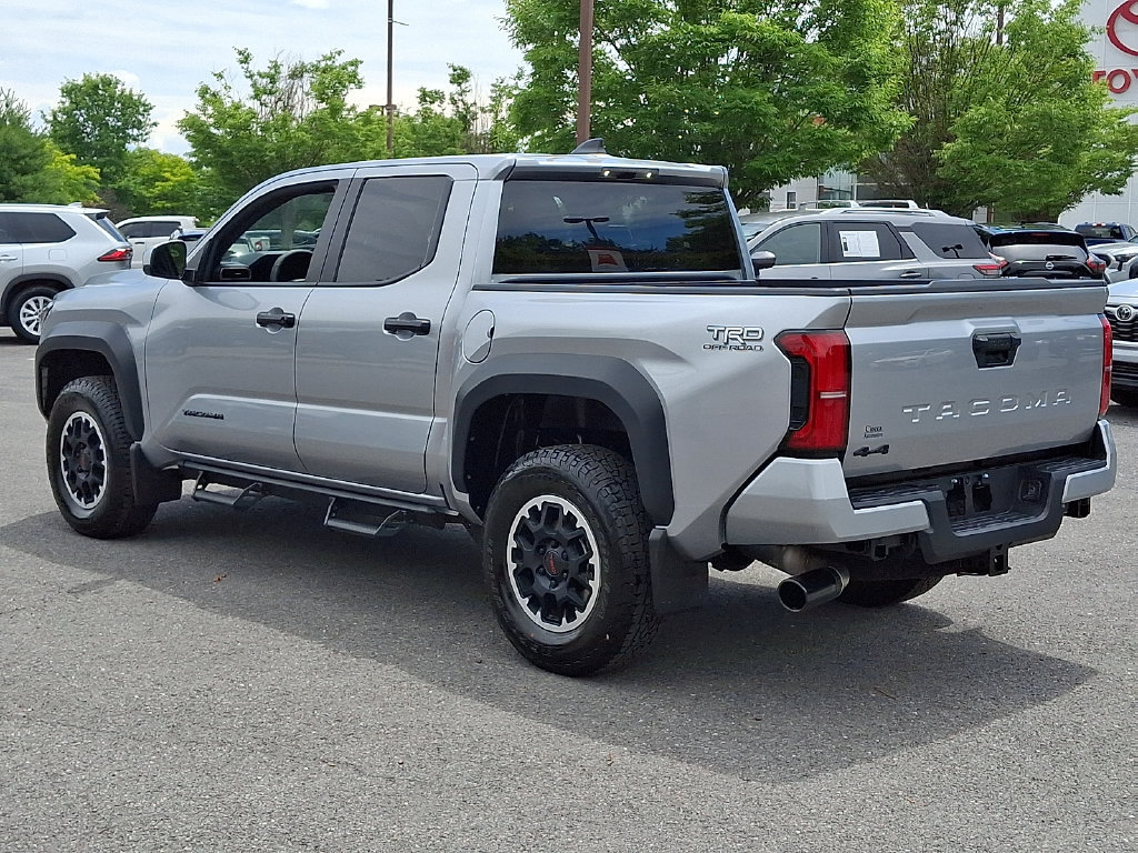 Used 2026 Toyota Tacoma TRD Off-Road AWD/4WD image 6