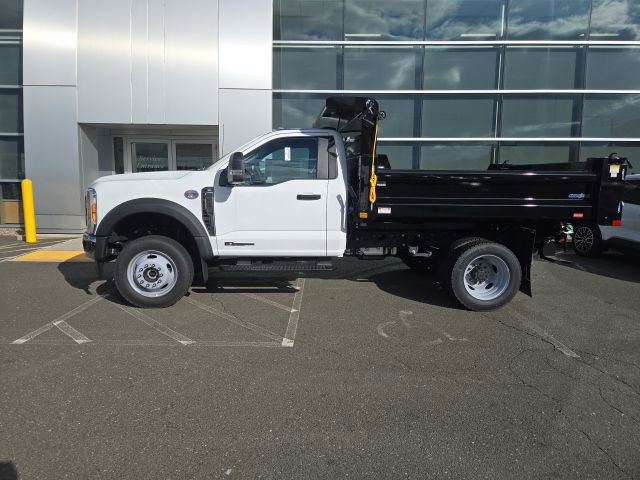 New 2025 Ford F550 4x4 Regular Cab Super Duty image 4