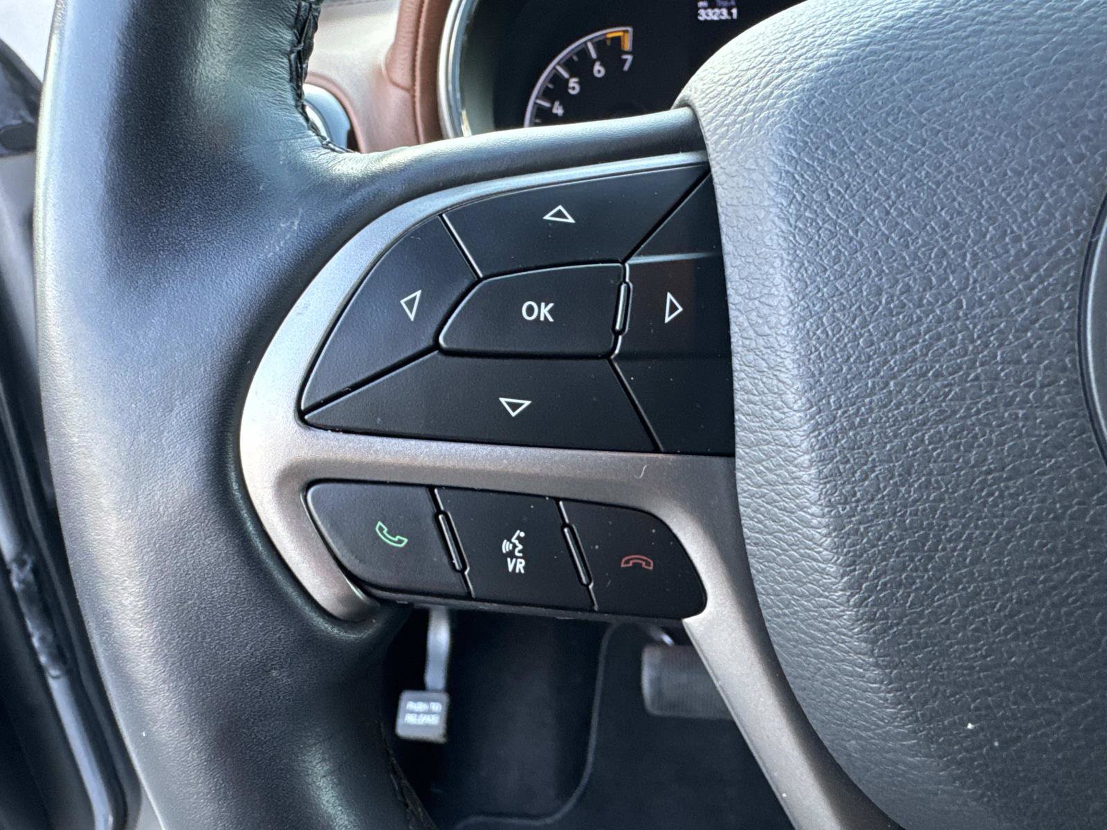 Used 2021 Jeep Grand Cherokee Overland image 30