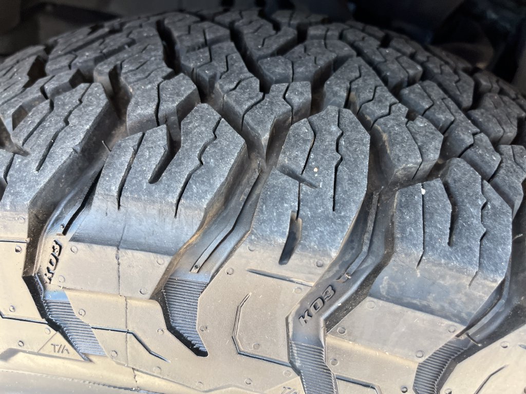 Used 2019 Nissan Titan Platinum Reserve AWD/4WD image 30