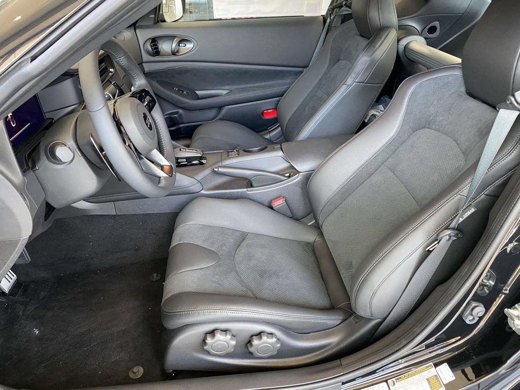 New 2026 Nissan Z Performance w/ Floor Mat Package RWD image 10