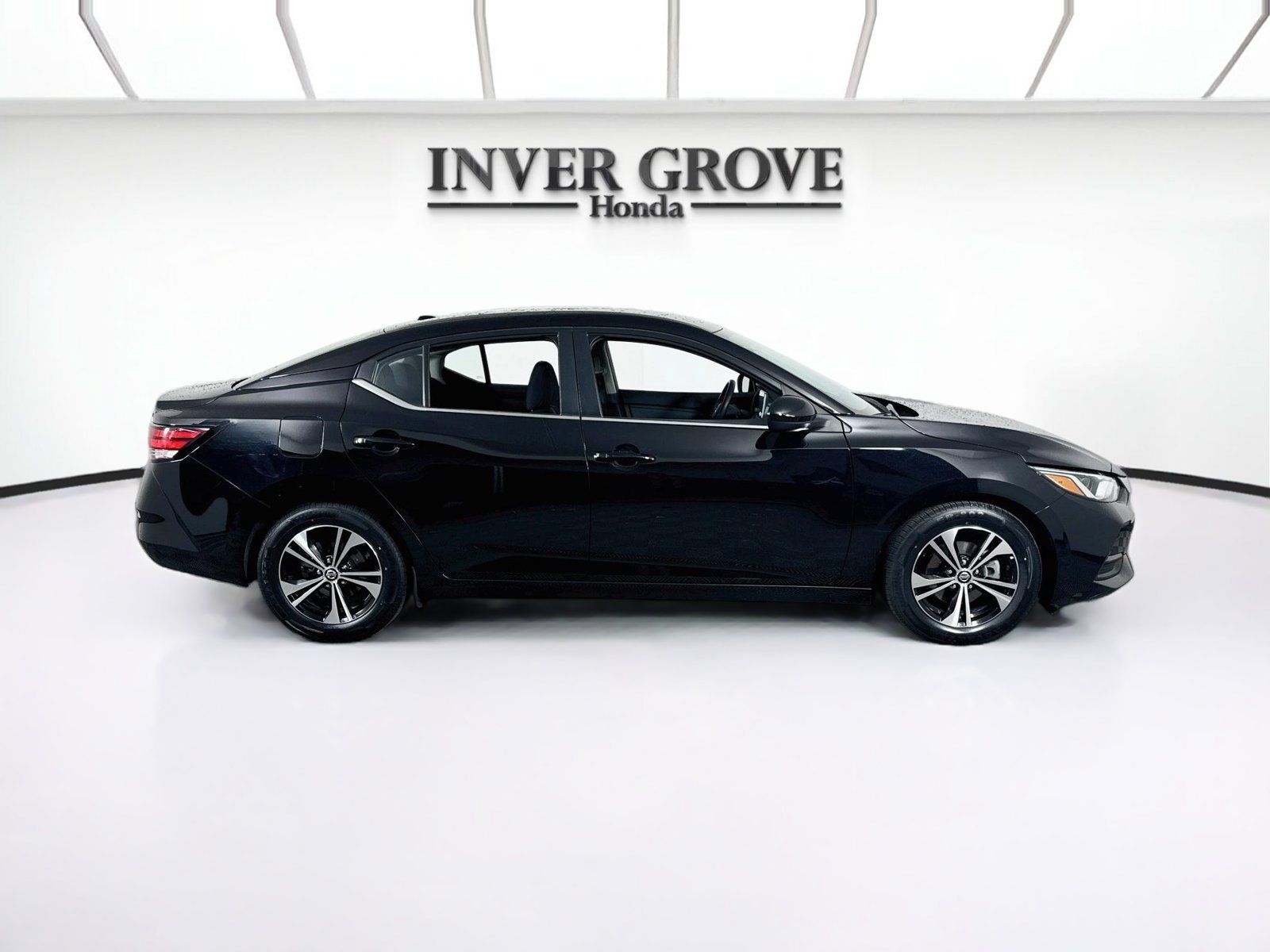 Used 2022 Nissan Sentra SV FWD image 4