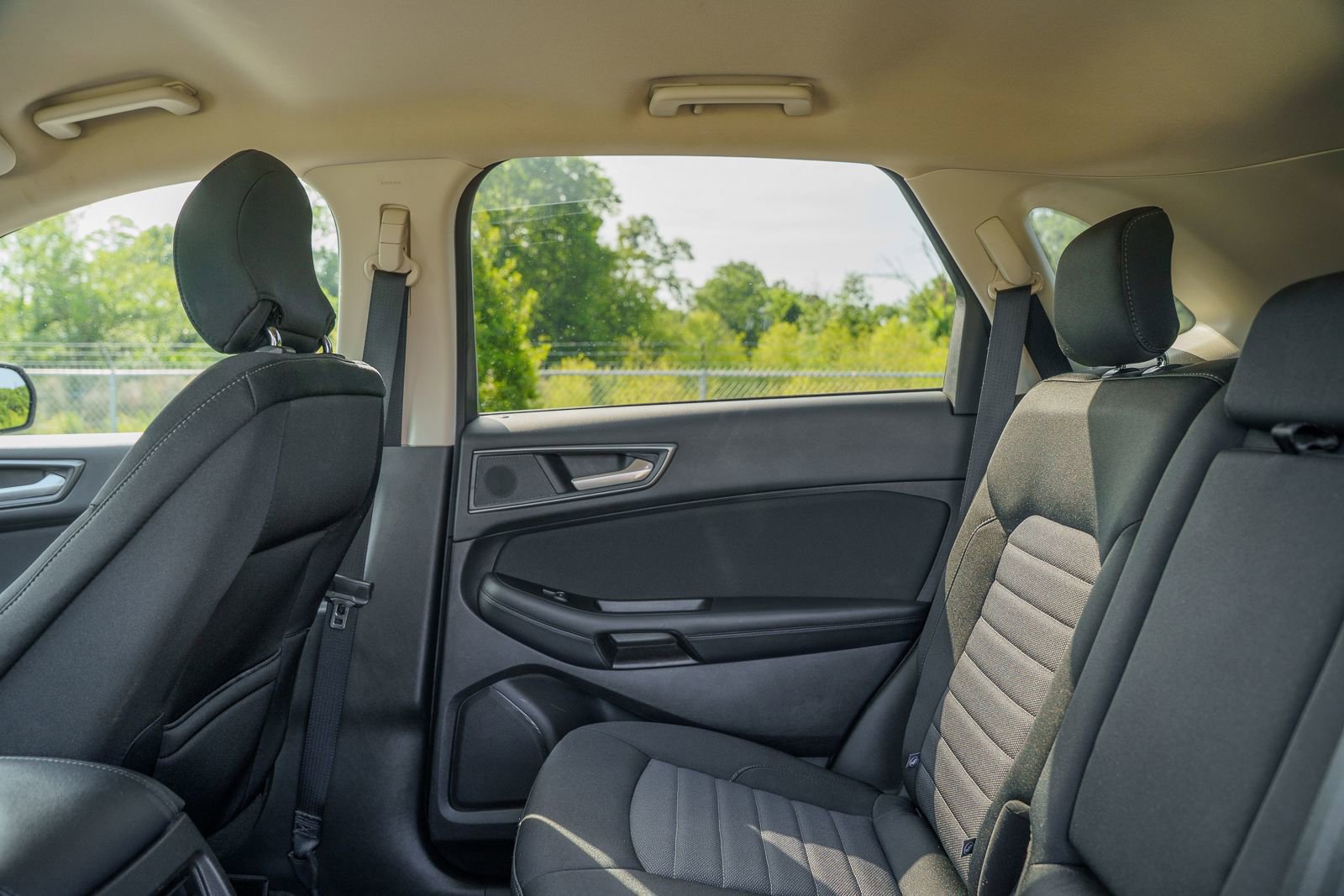 Used 2019 Ford Edge SE AWD/4WD image 18