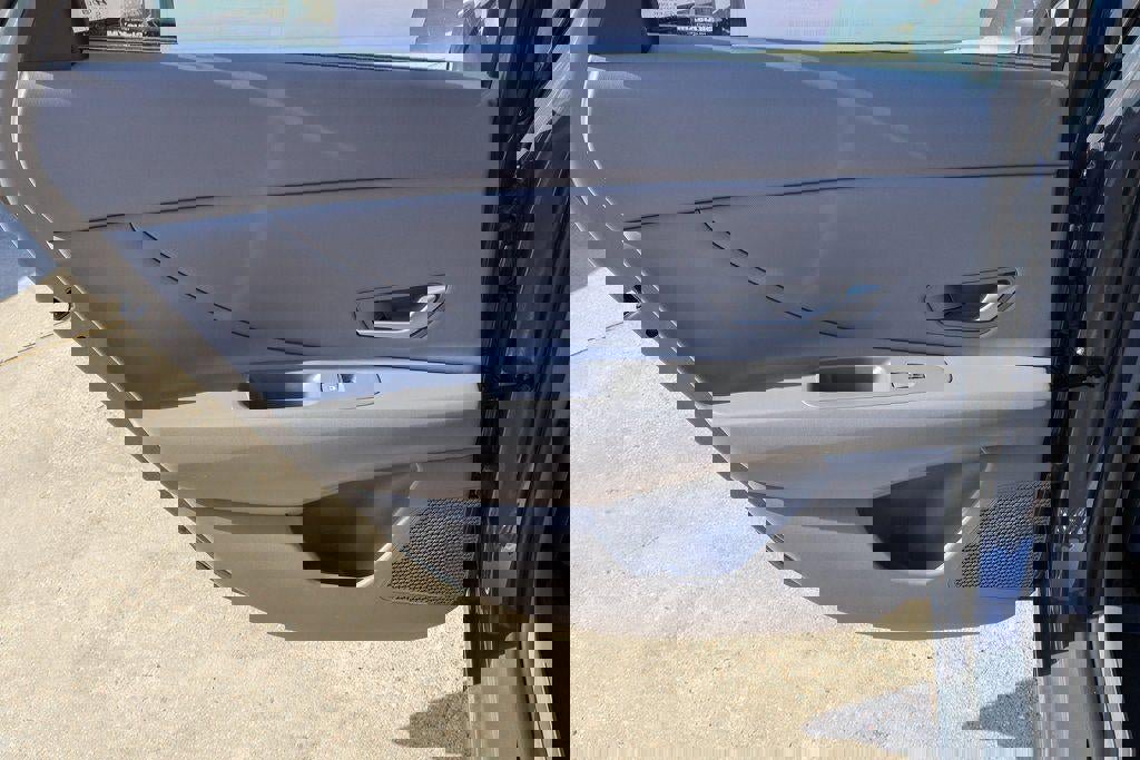 New 2026 Hyundai Elantra Sport image 13