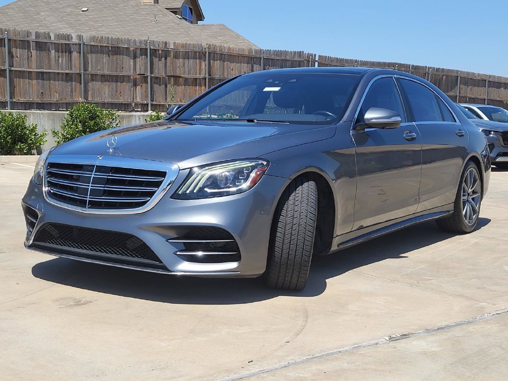 Used 2020 Mercedes-Benz S 450 Sedan image 2
