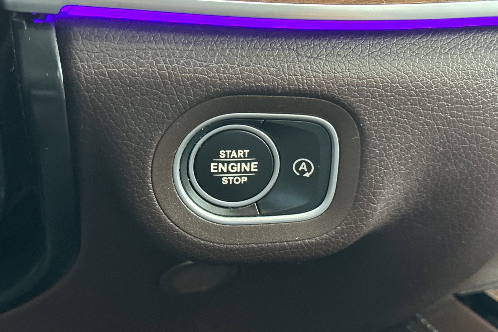 Used 2022 Mercedes-Benz GLS 450 4MATIC w/ AMG Line Exterior image 24