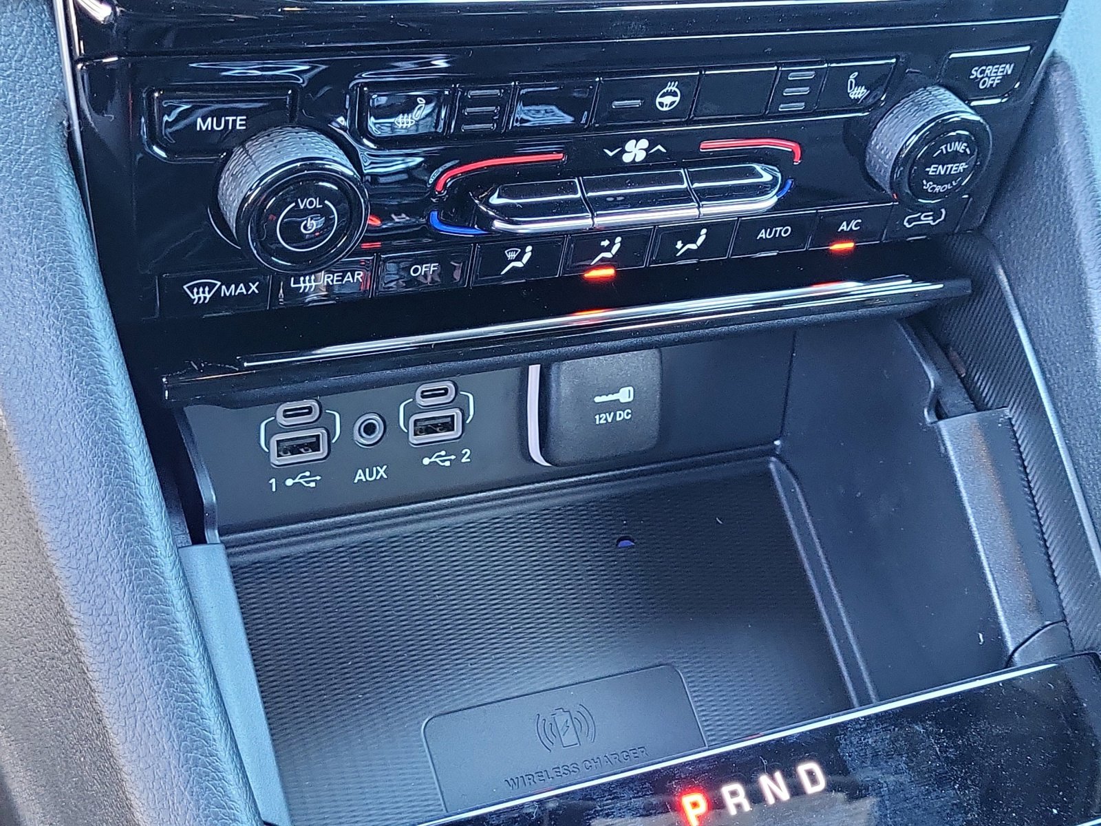 New 2025 Jeep Grand Cherokee L Altitude image 14