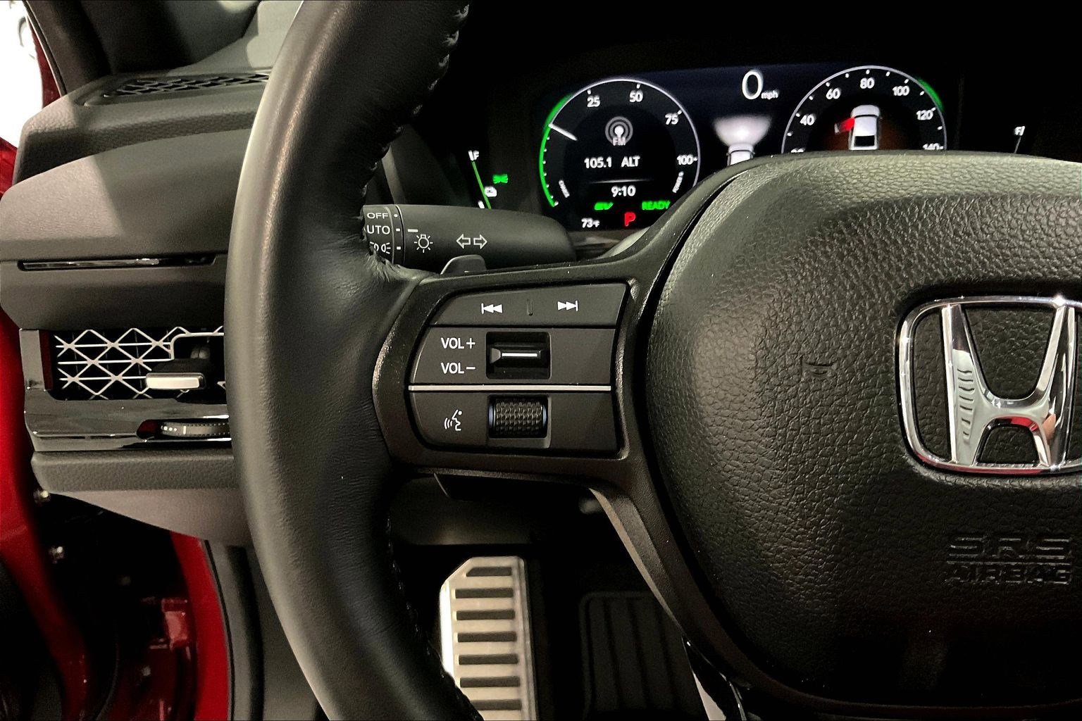 Used 2025 Honda Accord Sport image 11