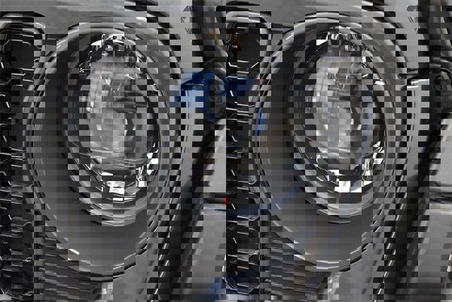 Used 2024 Jeep Wrangler Unlimited Rubicon w/ Technology Group image 17