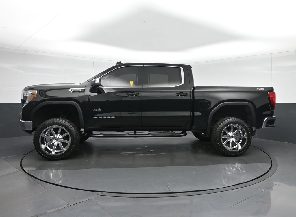 Used 2019 GMC Sierra 1500 SLE w/ X31 Off-Road Package AWD/4WD image 4