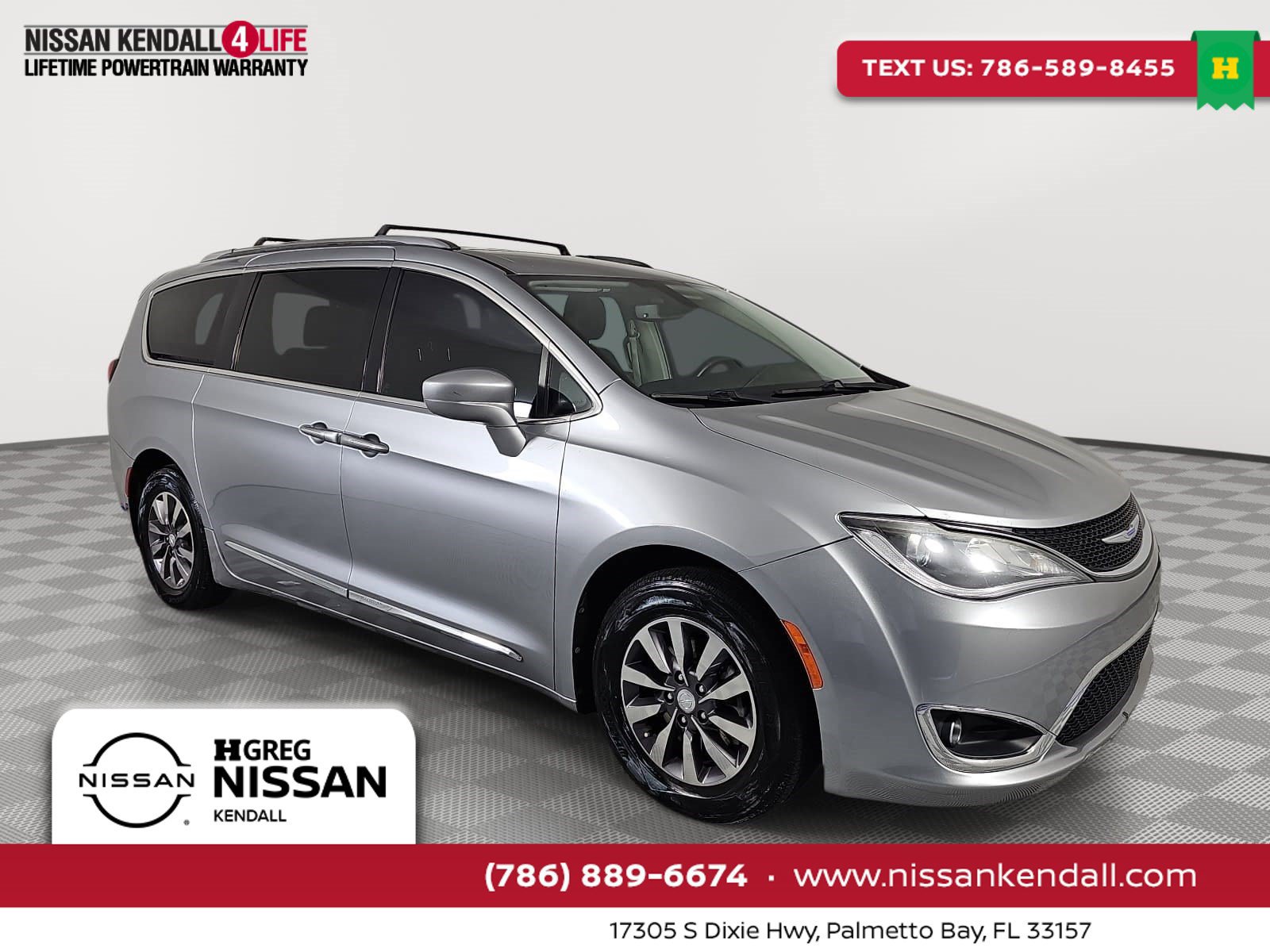 Used 2019 Chrysler Pacifica Touring-L Plus FWD image 1