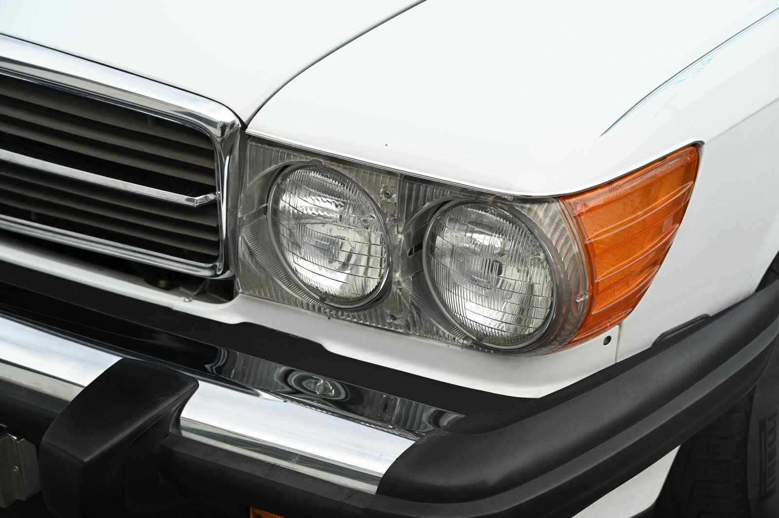 Used 1989 Mercedes-Benz 560 SL image 14
