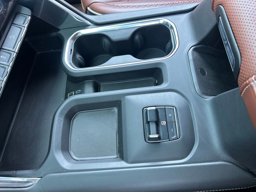 Used 2024 GMC Sierra 2500 Denali Ultimate image 43