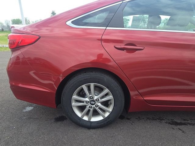 Used 2016 Hyundai Sonata SE FWD image 7