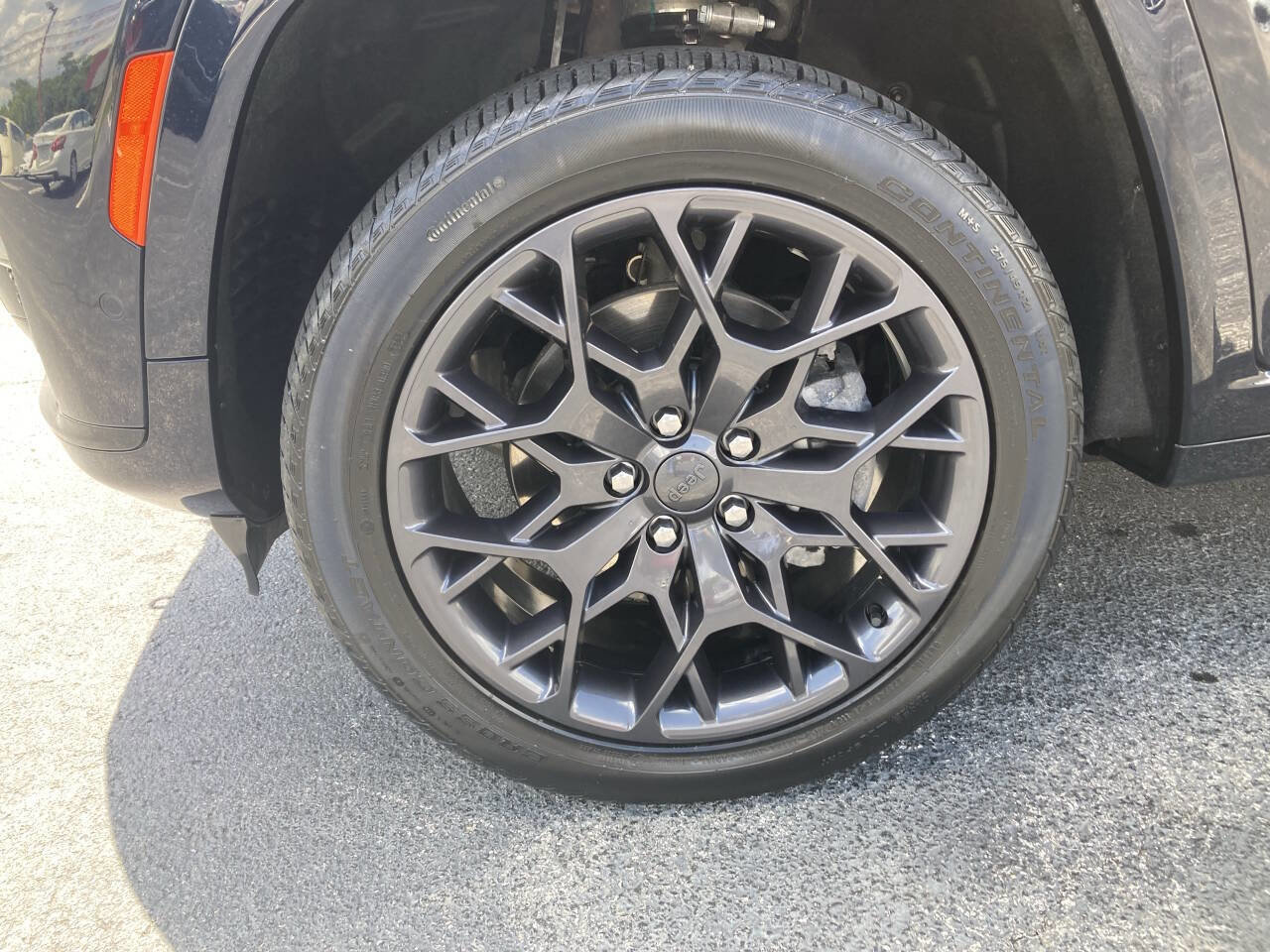 Used 2023 Jeep Grand Cherokee L Summit w/ Advanced Protech Group IV image 57