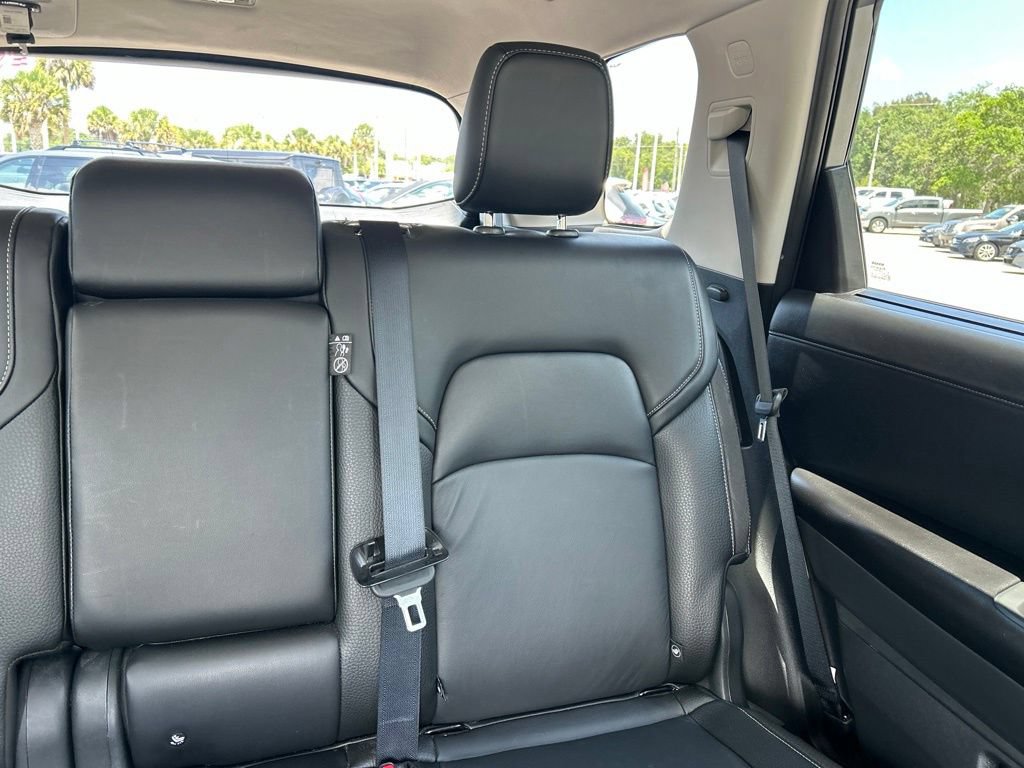 Certified 2024 Nissan Pathfinder SL AWD/4WD image 16